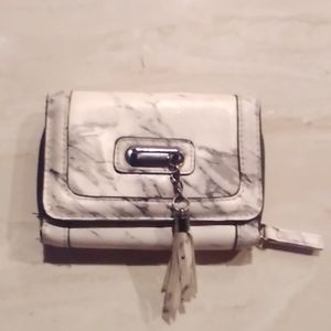 Ardene's marble wallet
